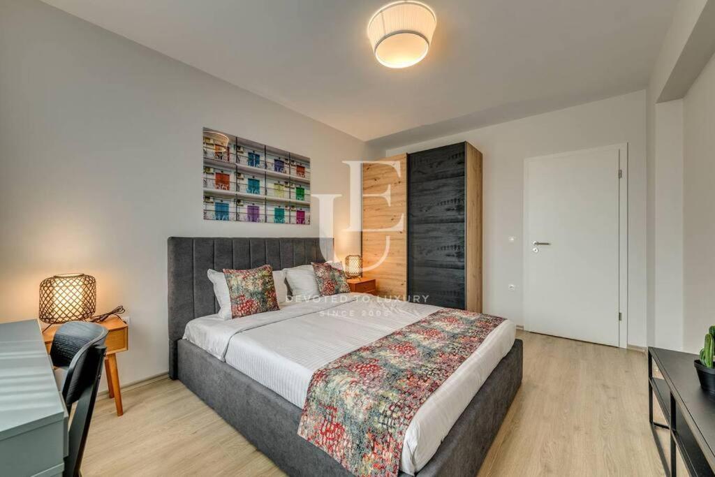 Tokiyo: A Lovely City Center 2 Bedrooms Apartment With Private Parking Sófia Exterior foto